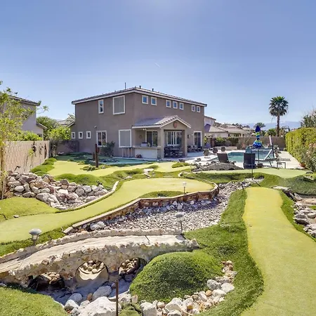 Indio Gem With Private Backyard Oasis, Pool And Spa!